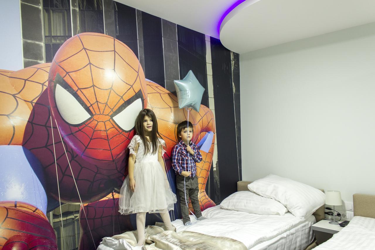 Garni Hotel Hollywoodland Wellness & Aquapark Βελιγράδι Εξωτερικό φωτογραφία